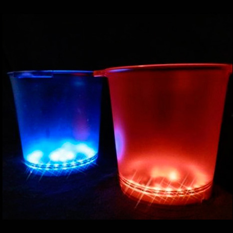 Acrylic plastic ice bucket